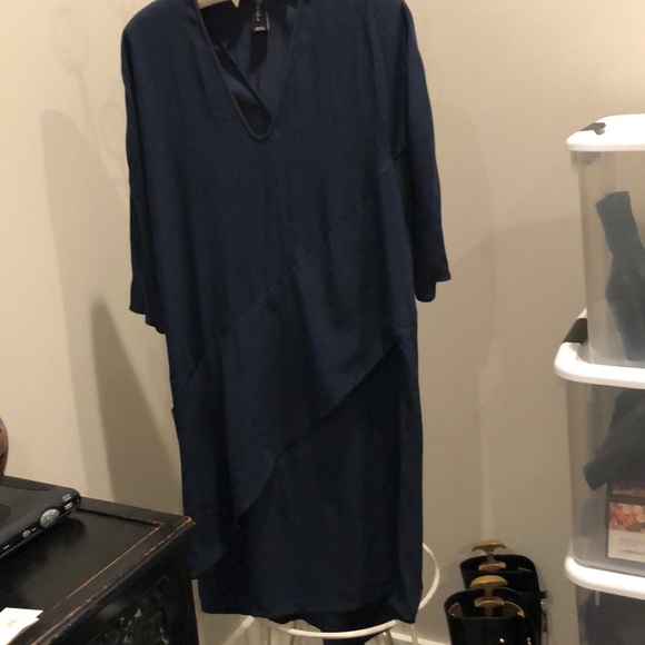 Dress - Picture 1 of 3